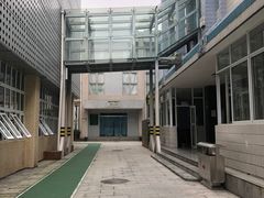 成都市少年儿童业余体育学校的封面图片