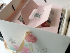 -花花卷卷·鲜食蛋糕(静安久光百货店)