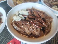 -老鼎万春卤菜(五代传承创始老店)