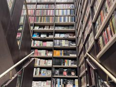 -钟书阁(群光广场店)