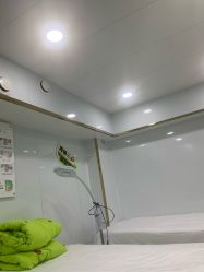 -苗医生专业祛痘·皮肤管理