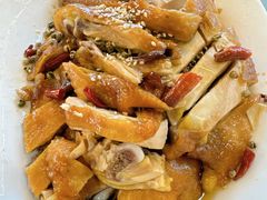 -瑞丰园庭院餐厅·白族传统家常菜