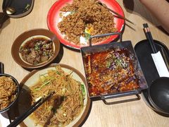 -川堂风·跷脚牛肉·乐山爆炒(宝山日月光店)