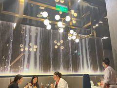-海底捞火锅(长宁路龙之梦店)