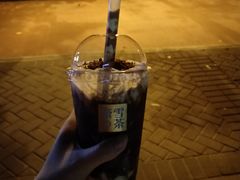 -奈雪的茶(华侨城创意园店)