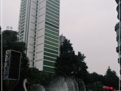 -观音桥步行街