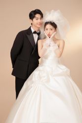 -蒙娜丽莎婚纱摄影(爱城总店)