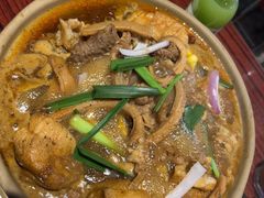 -沙胆彪炭炉牛杂煲(上海日月光广场店)