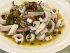 酸菜炒鱿鱼-顺风海鲜港(金玉兰店)