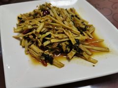 -天目湖刘老四农庄