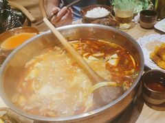 -黔诚多彩火锅(甲秀楼店)