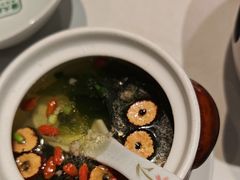 -费大厨辣椒炒肉(高铁吾悦广场店)