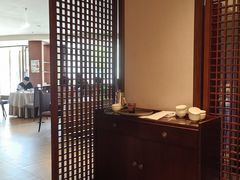 -静之湖湖畔餐厅