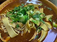 -白老三牛肉丸子面(平阳广场店)