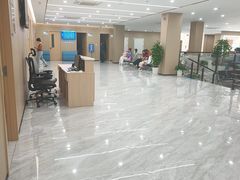 -上海大学附属上海和平眼科医院