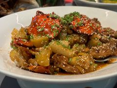风味湖州肉蟹煲-桂满陇·杭州小馆(巴黎春天浦建店)