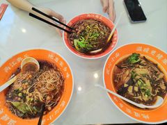 -程胖娃重庆小面(嘉禾金铂店)