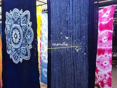 -璞真扎染博物馆