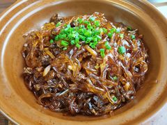 牛肉粒粉丝煲-有红鸡毛店·川菜(建设路店)