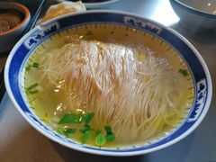 鸡汤银丝面-新万鑫银丝面·非遗无锡味(惠山古镇店)