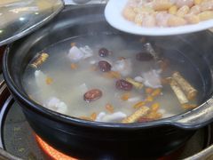 -濠轩阁特色生蚝火锅(水湾路店)