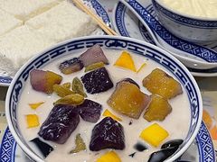 -广信牛奶甜品世家(台东店)