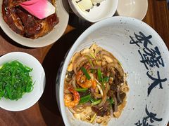 -李犟大爆鳝面·手工蟹黄包(湖滨西湖店)