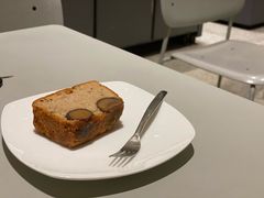 秋栗龙井茶磅蛋糕-Seesaw Coffee(上生新所店)