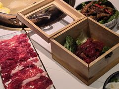 -牛人日志·鲜牛肉骨汤火锅(万科里瑧店)