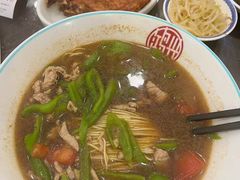 -鸿兴面馆馄饨小笼(稻香店)