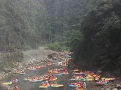 -安吉龙王山峡谷漂流