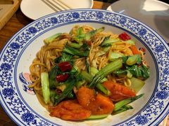 -东大桥小国抻面烧烤(长通路店)