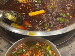 -肖肖酸萝卜鱼火锅(总店)