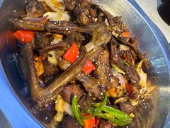 -休记光头香辣蟹干锅(绵竹店)