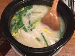 -云海肴·汽锅鸡·云南菜(天山百盛优客店)