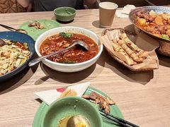 -耶里夏丽·丝路国际·新疆餐厅(浦东区东方路店)