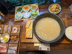 -银米·云南传统过桥米线(双廊黑金冠店)