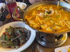 -隔壁老王·家常云南菜(花巷店)