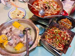 -昱龙大盆牛蛙馆(三兴街总店)