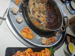 -菌之家·专业纯野生菌火锅·特色炒菌
