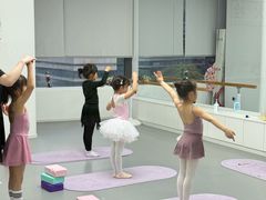 -Isee灰姑娘国际芭蕾舞蹈艺术中心(置地广场店)