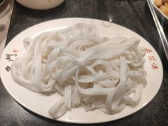 -名门潮牛·鲜牛肉海鲜火锅.烧烤自助餐厅(诚丰广场店)