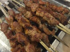 -马尔龙新疆饭店·清真(瑞景店)