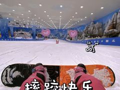 -长沙湘江冰雪世界