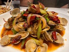 招牌辣炒花甲-鑫正兴东北烧烤(滨湖店)