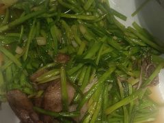 -小渔莊•地道胶东菜(旅游路万象省博物馆店)