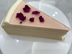 玫瑰草莓千层蛋糕-PAUL LAFAYET 法式甜品(国金中心商场店)