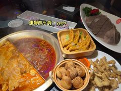 -九鼎轩脆毛肚火锅(南京东路店)