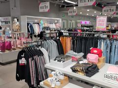 -唯品会(北京国瑞城店)