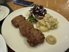 -兰特伯爵西餐厅·啤酒屋(方庄店)